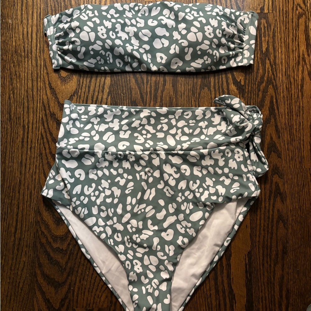 Green and White Leopard Print Bikini Set